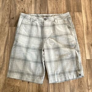 Mens Quicksilver Shorts Size 31
